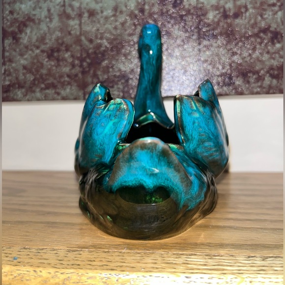 Holland Mold Swan - looks like BMP - Picture 3 of 9